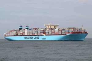 Maersk increases full-year guidance while warning box volumes are dropping Apollo global Alliance